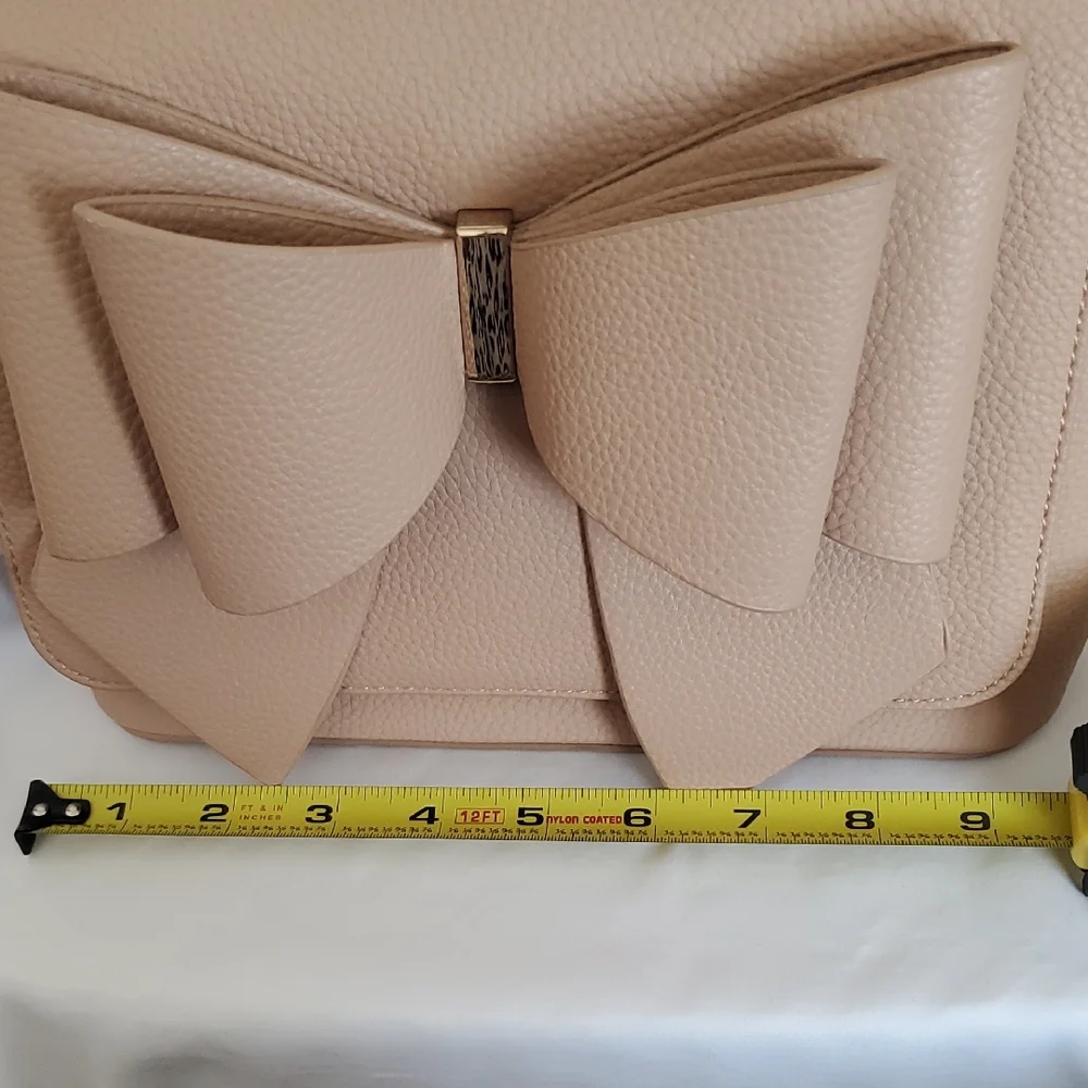 Neutral Beige Bow-Appliqué Top Handle Satchel - Picture 11 of 12